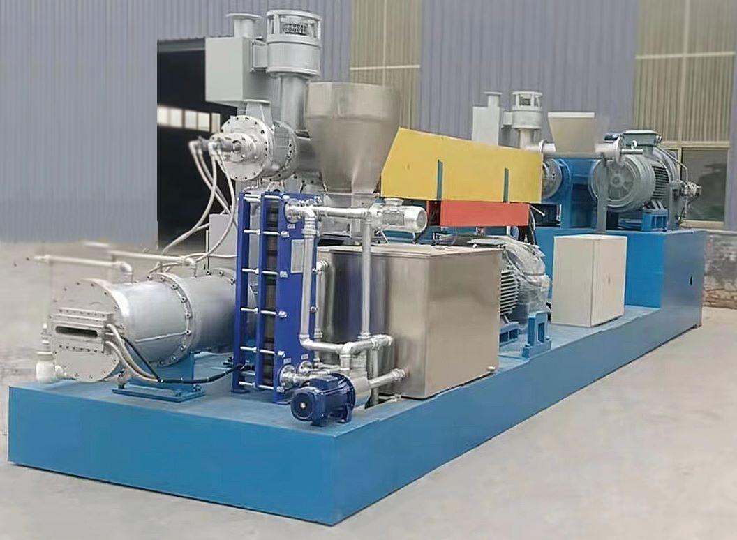 橡胶脱硫挤出机